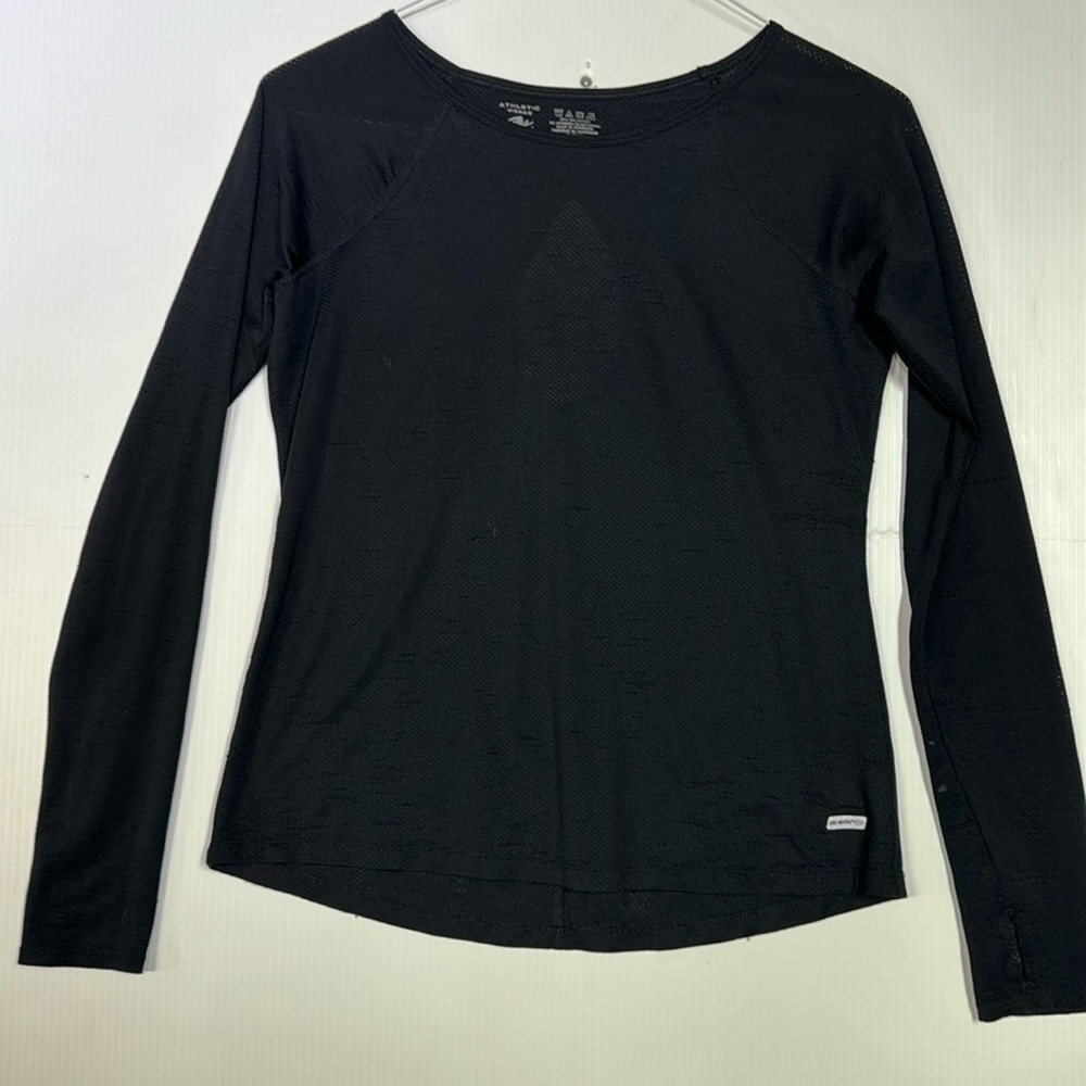 Athletic Works Woman’s Mesh Long Sleeve